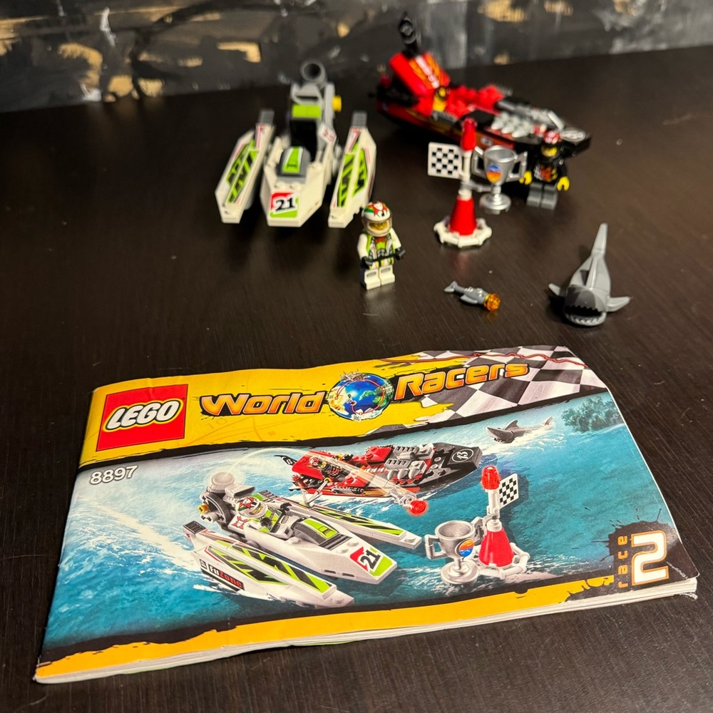 LEGO 8897 WORLD RACERS Jagged Jaws Reef COMPLETE with manuals. - Picture 5 of 6